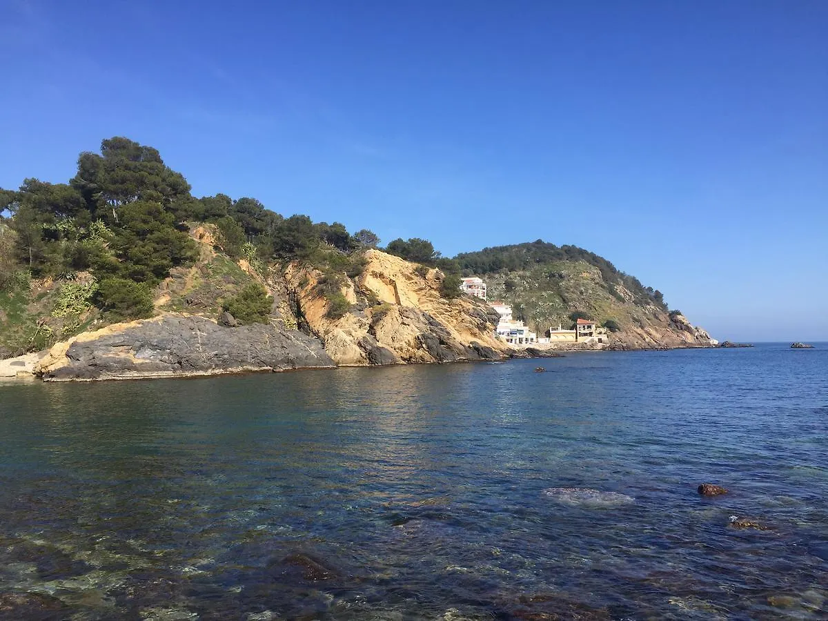 Apartaments Ample Port Marina Palamos 0*,